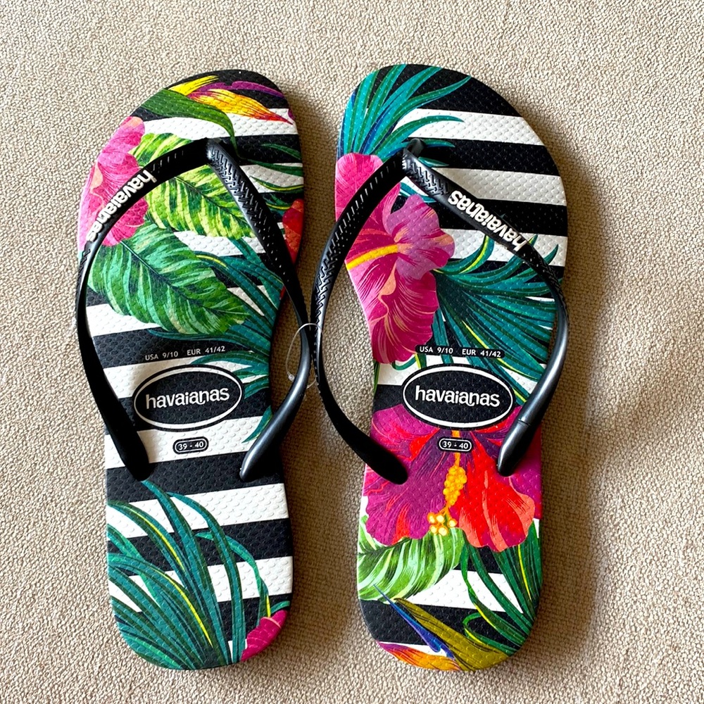 Havaianas thong sandals